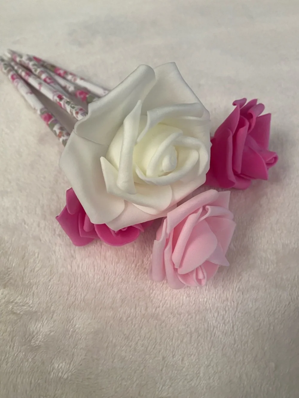 Floral Pink Pencil Set